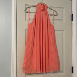 Beautiful peach dress!!!
